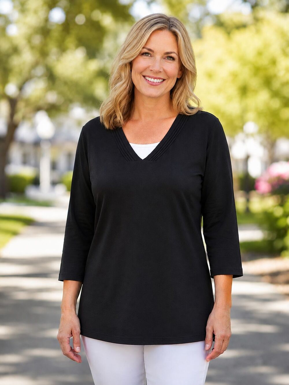 White Stag Womens XL 16-18 Black V Neck 3/4 Sleeve Top White Inset 100% Cotton